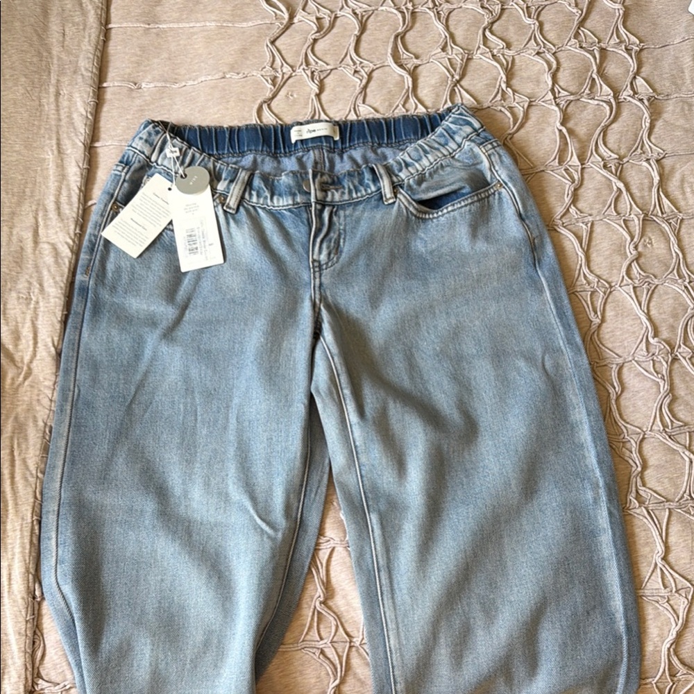 Women’s maternity Light Blue adjustable-Waist Jeans